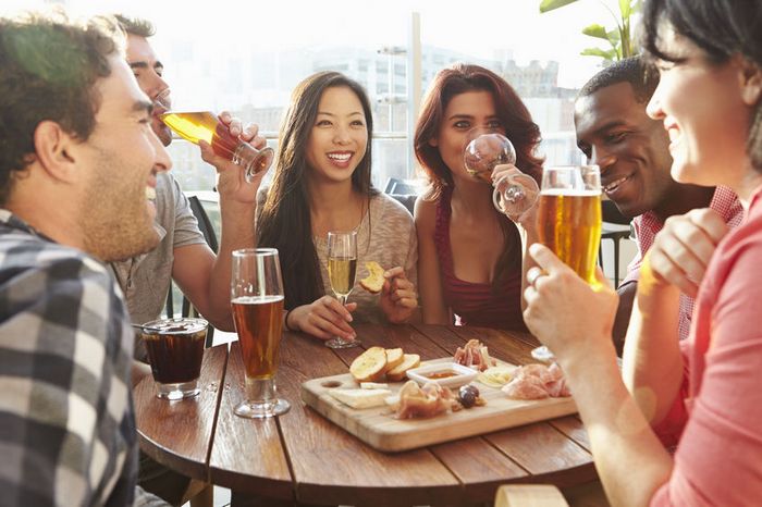 Choose-the-best-dating-platform-dating-sites-V402